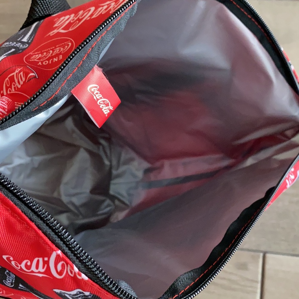 Coca-cola Set - cooler bag, straws, journal & pen - Picture 3 of 10